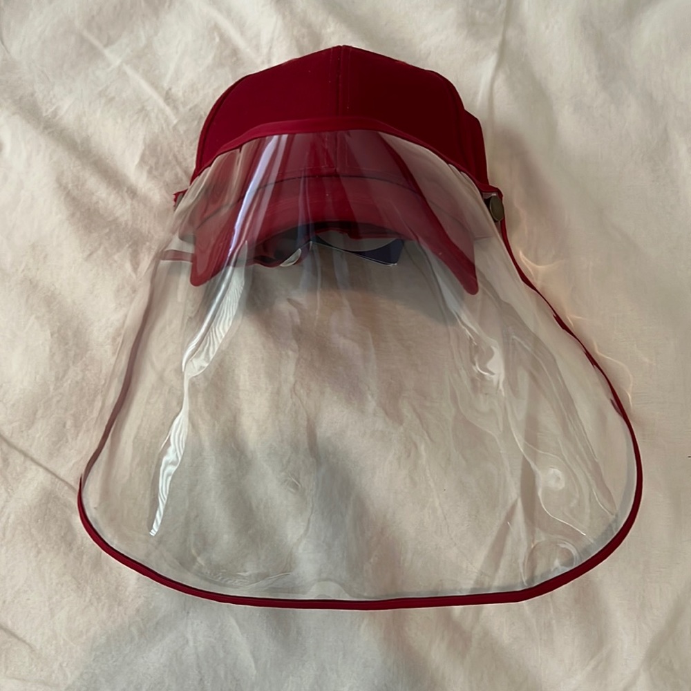 Chic Tweak Baseball Cap with Face Shield